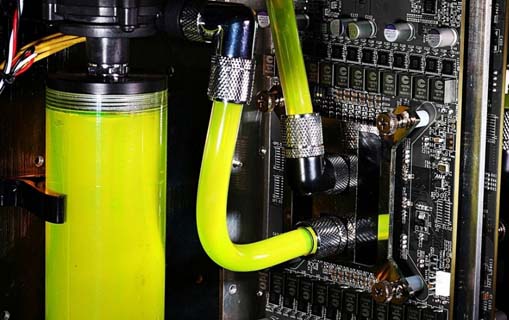 CPU水冷(液冷)散熱器的漏液注定了它永遠不能成為主流地位